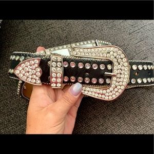 Nocona women’s belt size L - Total bling!!!
